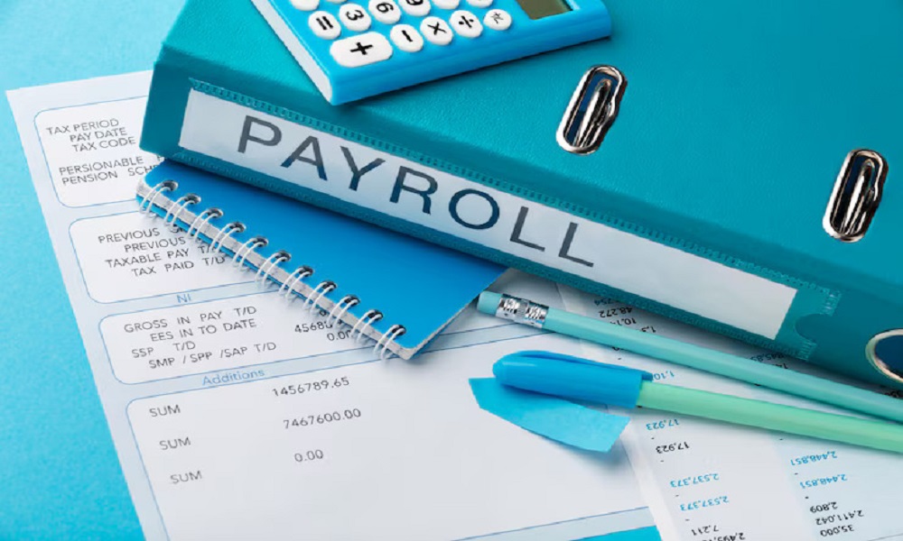 Why Outsourcing Payroll Services Saves Time and Reduces Risk