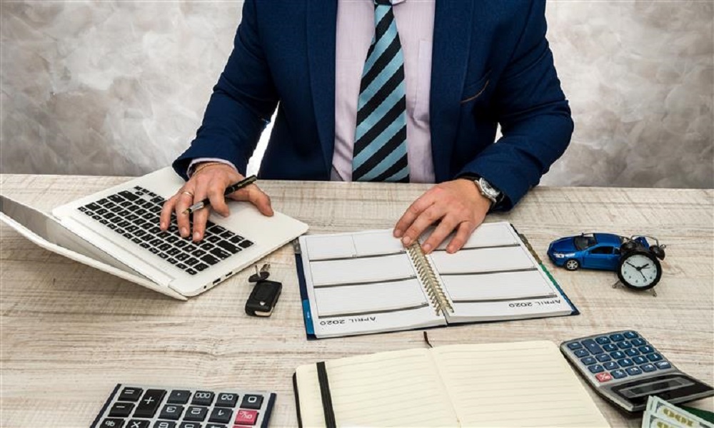 What to Expect When Working With a Corporate Taxation Expert